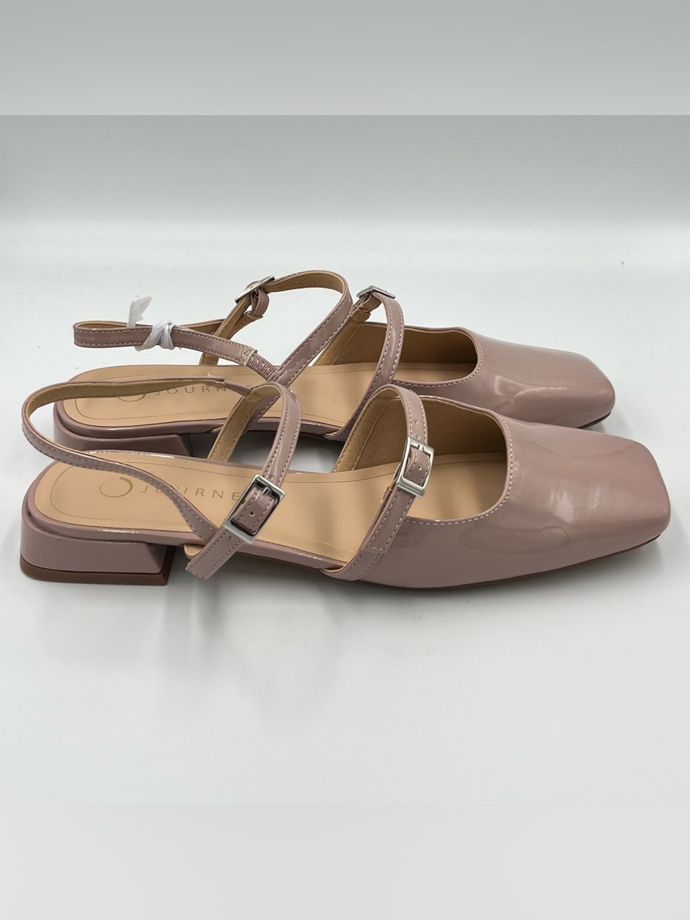 Journee Gretchenn Patent Blush Pink Flat Shoes Women’s Size 9